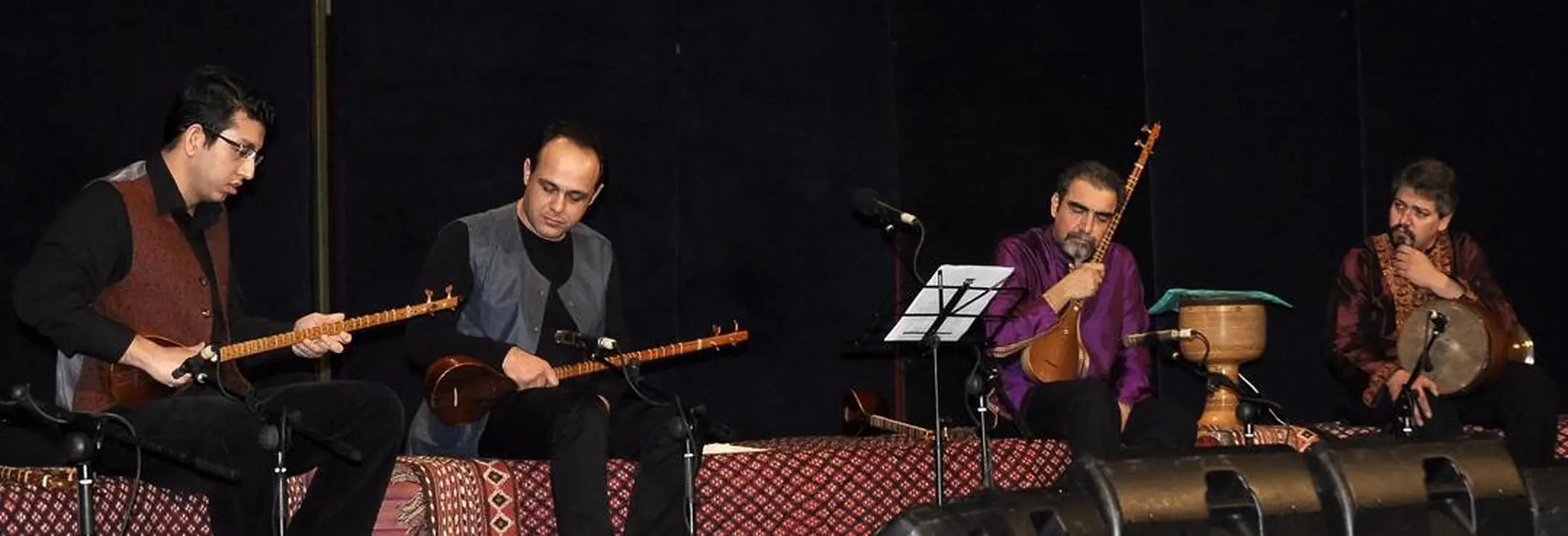 The Hamsaz Ensemble in performance.